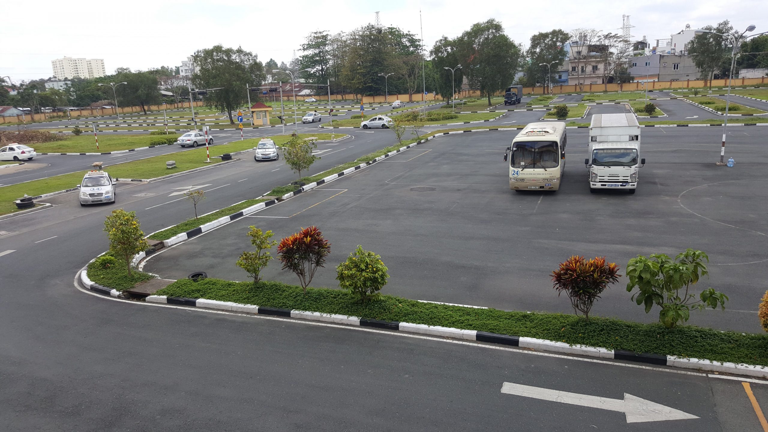 Lạc Hồng là trung tâm đào tạo lái xe Đà Lạt uy tín, có hỗ trợ học thử miễn phí